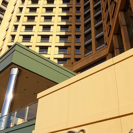 Fairmont Nile City Cairo Exterior photo The exterior of the hotel