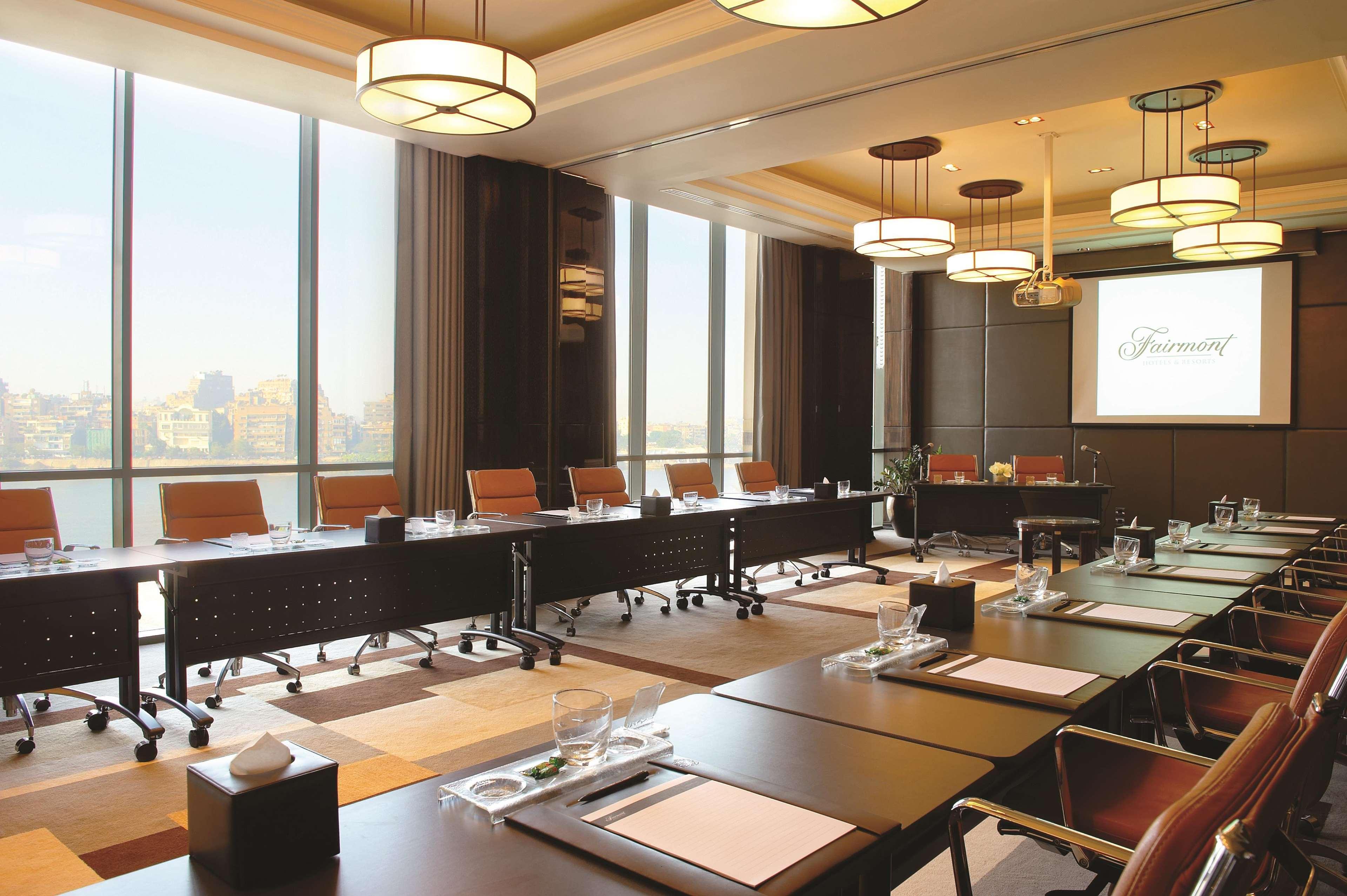 Fairmont Nile City Cairo Facilities photo Meeting room
